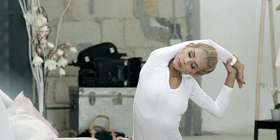 Stunning blonde model with long legs is fucked on the floor