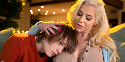 Stepmom showed stepson different love