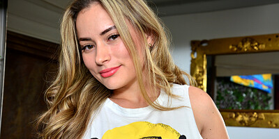 Angel Ruiz eats Anastasia Rey's pussy and fucks her