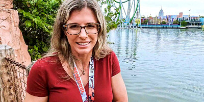 Cory Chase Lifestyle Theme Park Food Review, Scene #01