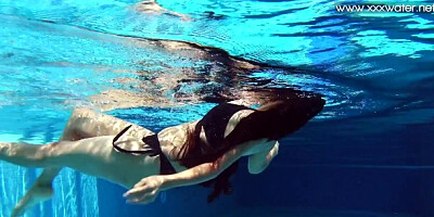 Andreina Deluxe's hd video by Underwater Show