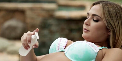 Blair Williams is licking the pussy of Ashley Adams outdoors