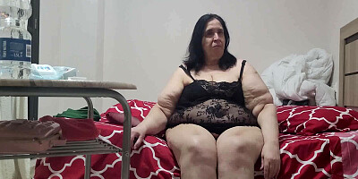 Palmira Gordi. Mature Sexy Chubby Tells Things