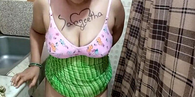 Pranavi Sangeeta Getting Hot With Telugu Hot Audio