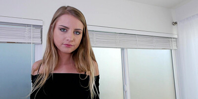 Gorgeous Harley Jameson messes with her body