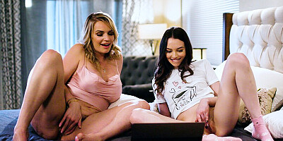 Teen masturbates with busty stepmom on porn before they lick