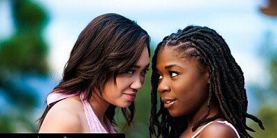 Girls Way - scissoring action