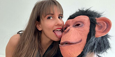 Spicy Lili Charmelle and Candee Licious's blowjob action