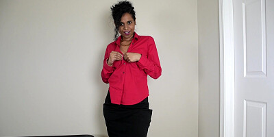 Sexy South Indian Horny Lily Pounding Her Hairy Pussy Masturbating