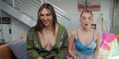 Tomie Tang and Violet Gems make each other cum