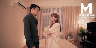 Watch sensuous lady's scene