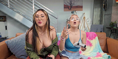 Tomie Tang and Violet Gems fucking passionately in the living room