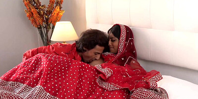 Innocent Desi babe gets rocked by the Indian husband
