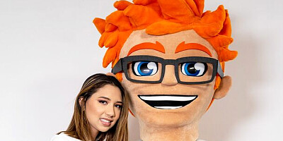 Cover-girl Kimora Quin - young (18+) porn - Porn Dude Casting