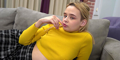 Teen Lina Star caresses herself to orgasm