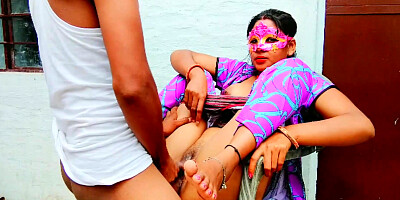 Pooja Bhabhi Ko Devar Ne Naye Kapda Pahna Kar Kiya Chudai