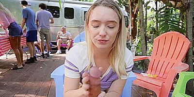 Barbecue Facial For Frisky Blonde Stunner