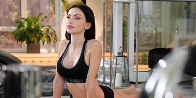 Shalina Devine and Sasha Rose pleasure the BWC in POV