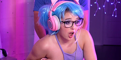 Streamer girls getting fucked by the same horny guy