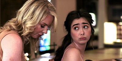 Pussy licking clip with emotional Rachael Cavalli and Chloe Surreal from Mommy's Girl