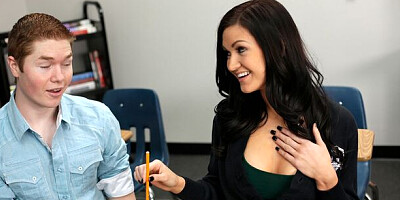 Winning Kendall Karson - doggystyle dirt - Innocent High