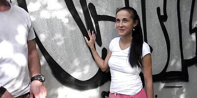 Nicole Love's grass action by Czech HitchHikers