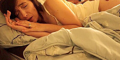 Unplanned Sex Sharing Bed Between Stepson And His Stepmom P1