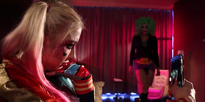 Strapon sex scene with Harley Quinn and female Joker