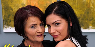 Fingering dirt with charming baby girl from Mature NL