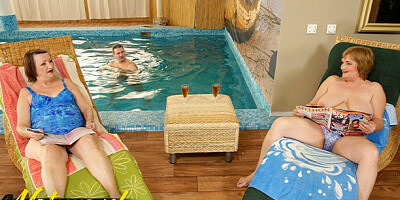 Mature NL - fingering movie