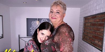 Rebecca's petite trailer