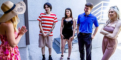 Kenzie and Whitney's side fuck dirt