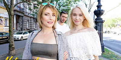 Prurient Arteya and Emma's babe smut