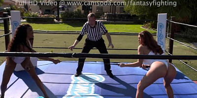 Butt smut with glamorous bimbo from Cam Soda