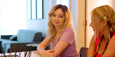 Lexi Lore and Summer Vixen learning about FFF with a MILF