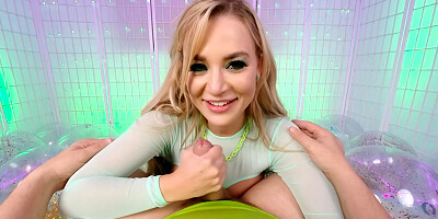 Blake Blossom - Blakes Lust Sweets Vr Reencode To