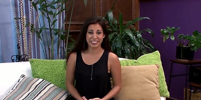 Sofia Rivera spreads her cunt like a good Latina babe