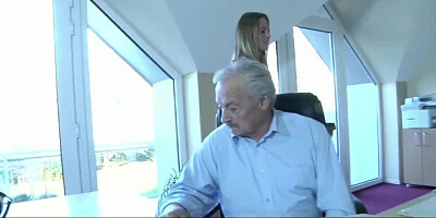 Extravagant Vanda's teen (18+) clip