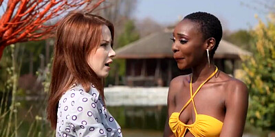 Zaawaadi and her pale friend are toying their cunts