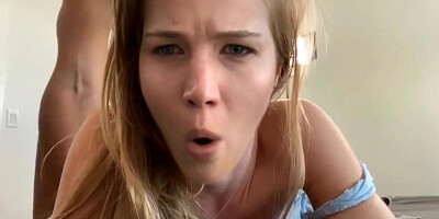 Award-winning Beautys Great Facial Expressions As Enjoying
