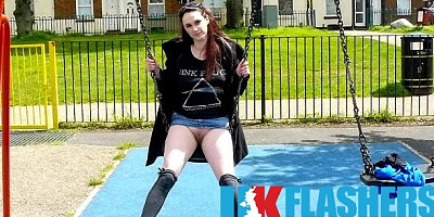 Solo female smut with insatiable Indigo from Uk-Flashers