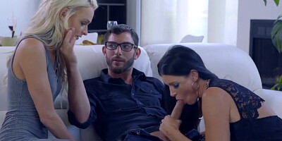 anal mom fucks son & eats teen creampie for thanksgiving treat