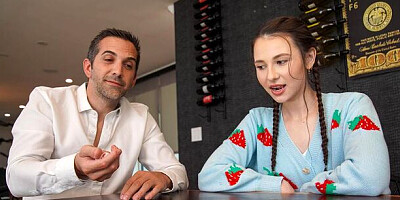 Watch hypnotic Liz Jordan's smut