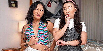 Little Asians - double blowjob clip