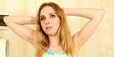 Randy Isabel Stern's blonde scene