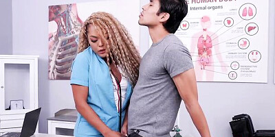 Irresistible Carla Morelli's curvy smut