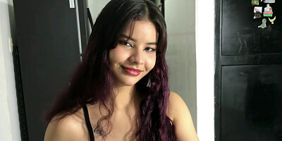 Sexo Fetiche Con Los Pies Con Mi Hermanastro! Me Folla Tan Duro Que Me Hace Gritar De Placer