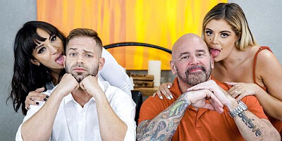 Watch wet Vivianne DeSilva and Sasha Pearl's smut