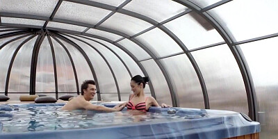 The type of a free spirited lady to fuck an old man