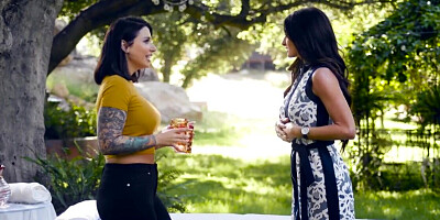 Ivy Lebelle and Silvia Saige enjoy public fucking like no other